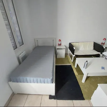 - 2 Personnes * Marseille